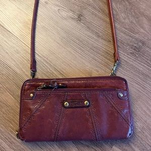 Beautiful deep purple leather Fossil cross body purse